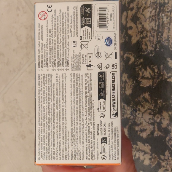 New!Purple Hexbug Remote Control robotic Kraken - Picture 5 of 5